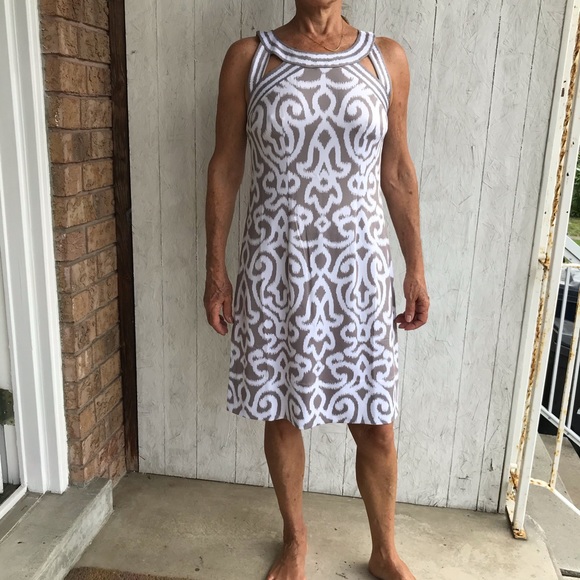 NWOT Gretchen Scott size small dress - Picture 5 of 11